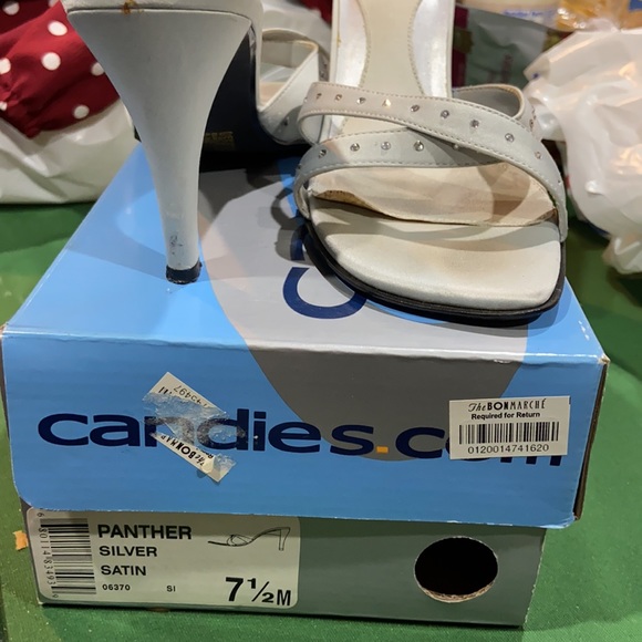 Heels - Picture 2 of 4